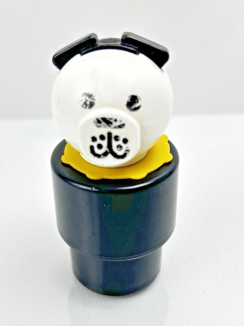 Vintage 1984 Fisher-Price Little People Black Dog 3½" Jumbo Discovery Cottage